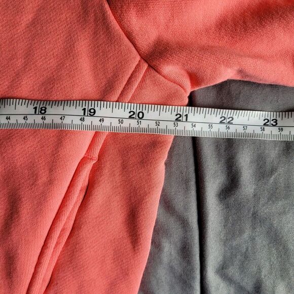 La Ligne Womens Crew Neck Pullover Sweater Size Xsmall Pockets Coral Casual Flaw - Picture 3 of 8